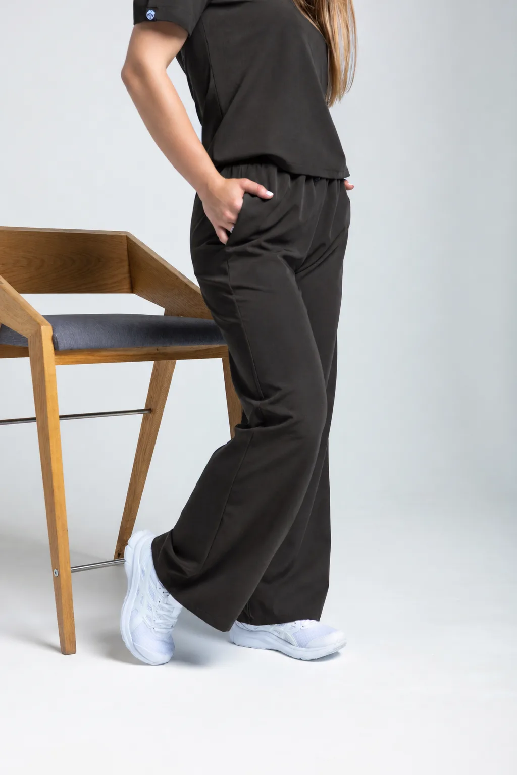 Spodnie Medyczne Damskie SZEROKIE Basic LOOSE Cocoa